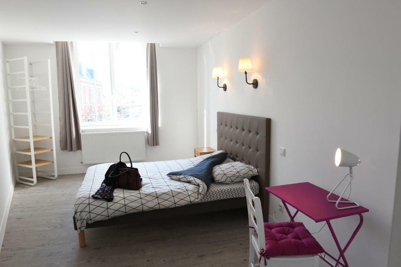 Appartement 2éme étage centre ville de Dieppe Esterno foto